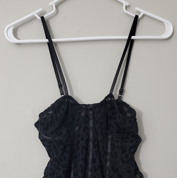 Black Sheer Velvet Leopard Print Bodysuit - Picture 2 of 5